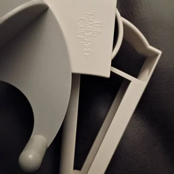 Pampered chef rotary cheese grater with both barrels, left or right handed - Picture 2 of 2